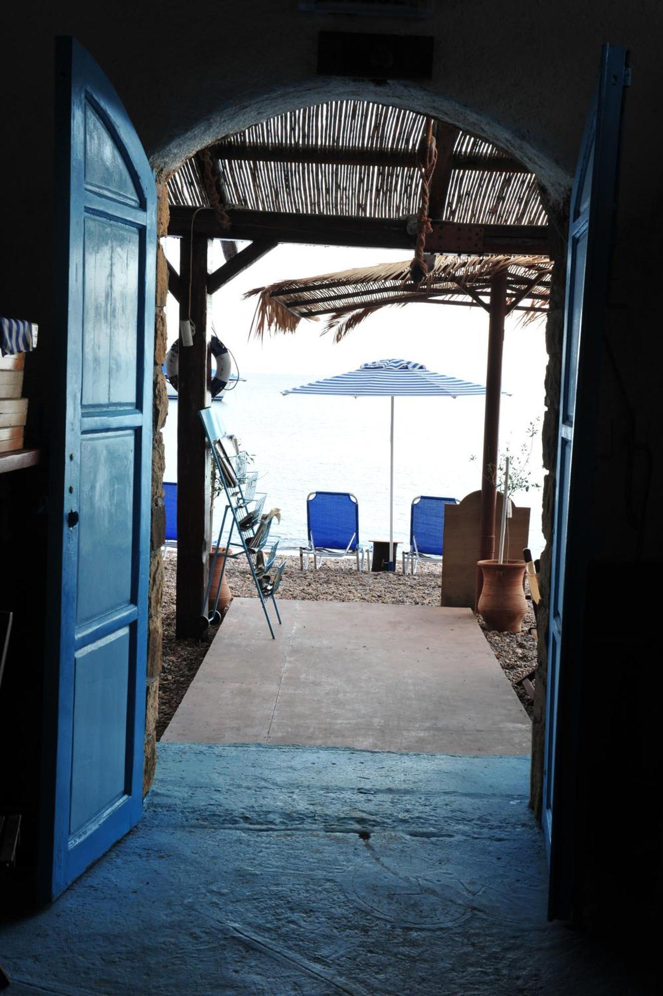 Beachfront Lampis Dolphin 4 スカラ エクステリア 写真